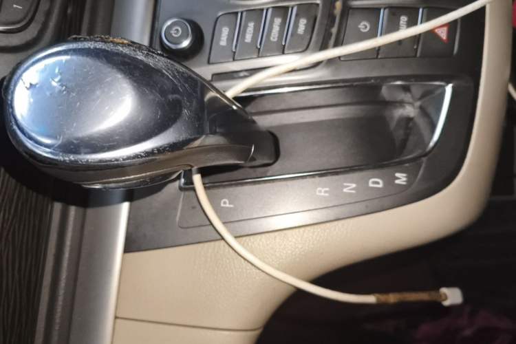 Used Buick GL8 2011 2.4L LT Luxury Business Executive Edition Gear Lever