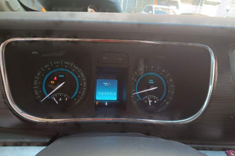 Used Buick GL8 2011 3.0L XT Luxury Business Flagship Edition Instrument Cluster