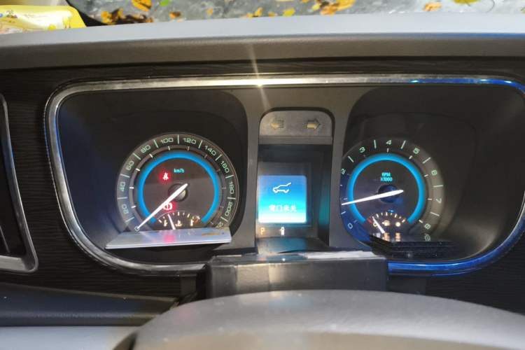 Used Buick GL8 2011 2.4L LT Luxury Business Executive Edition Instrument Cluster