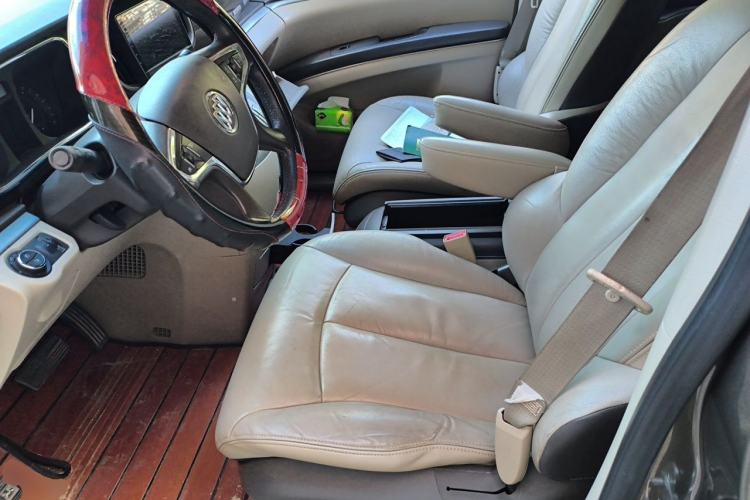 Used Buick GL8 2011 2.4L LT Executive Edition Left Front Seat