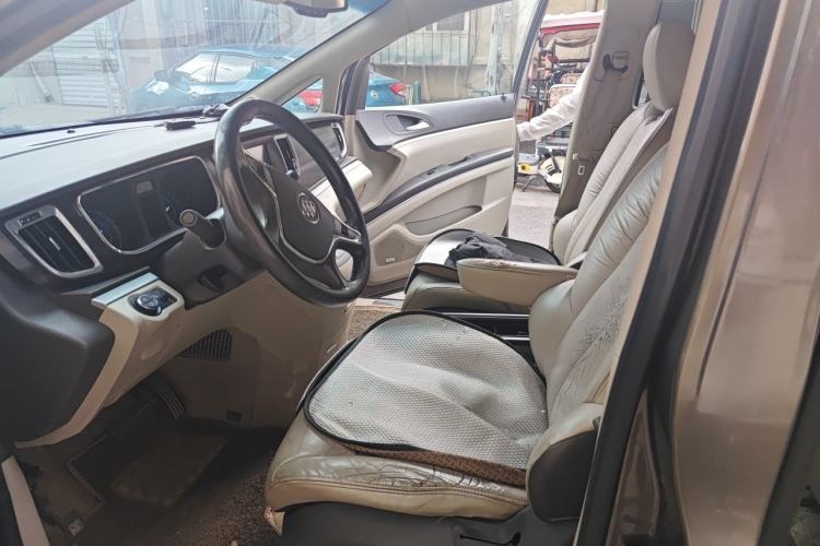 Used Buick GL8 2011 3.0L XT Luxury Business Flagship Edition Left Front Seat