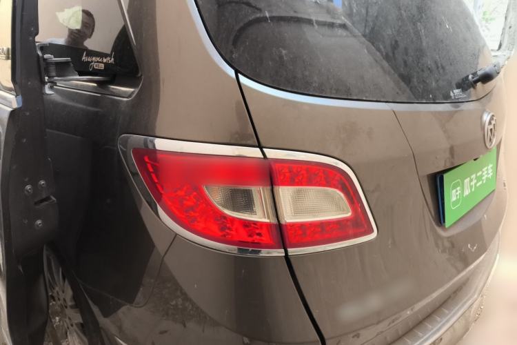 Used Buick GL8 2011 3.0L XT Luxury Business Flagship Edition Rear Left 45 Deg