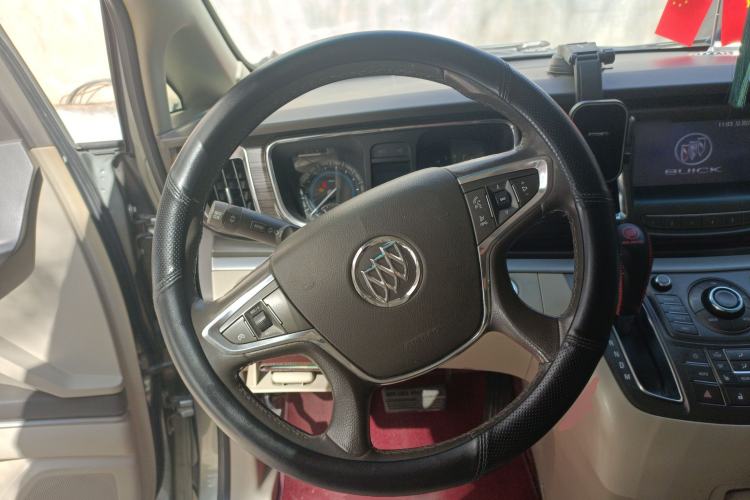 Used Buick GL8 2011 3.0L XT Luxury Business Flagship Edition Steering Wheel