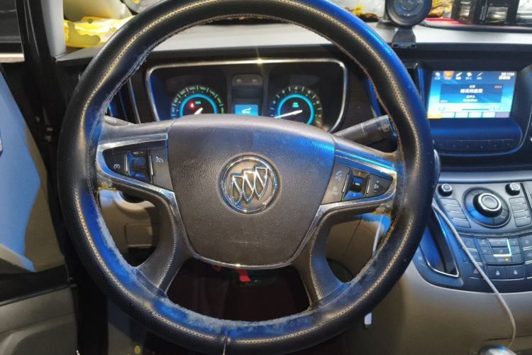 Used Buick GL8 2011 2.4L LT Luxury Business Executive Edition Steering Wheel