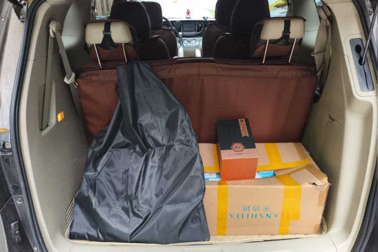 Used Buick GL8 2011 3.0L XT Luxury Business Flagship Edition Trunk