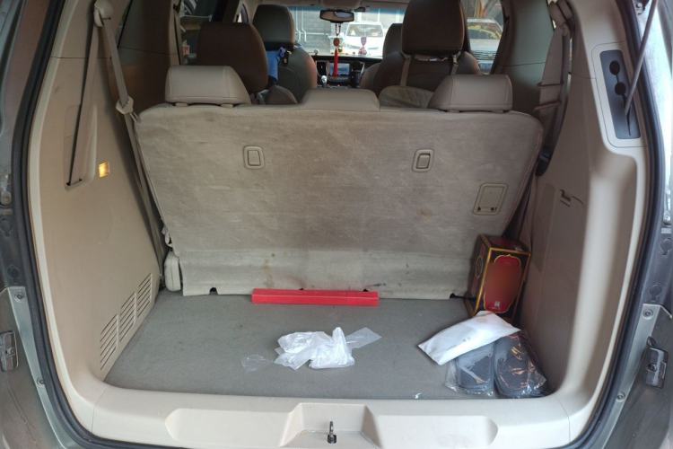Used Buick GL8 2011 3.0L XT Luxury Business Flagship Edition Trunk