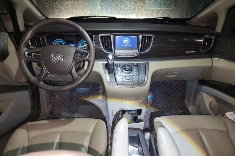 Used Buick GL8 2011 3.0L XT Luxury Business Flagship Edition Center Console