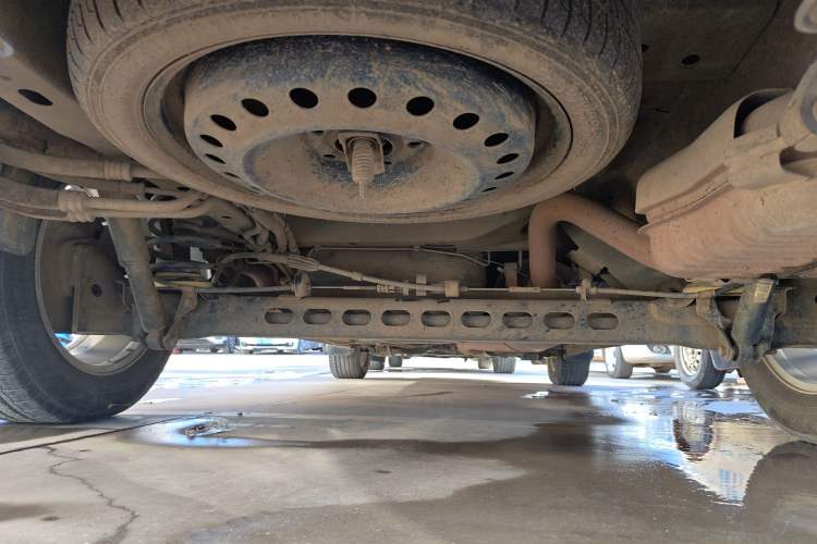 Used Buick GL8 2011 2.4L CT Luxury Business Comfort Edition Chassis Rear