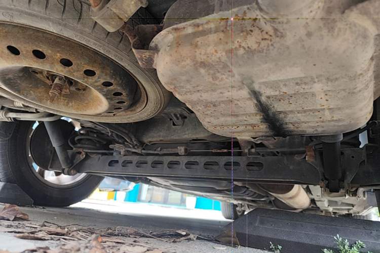 Used Buick GL8 2011 3.0L XT Luxury Business Flagship Edition Chassis Rear