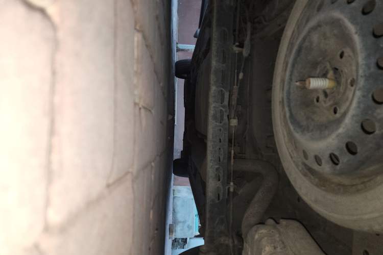 Used Buick GL8 2011 3.0L XT Luxury Business Flagship Edition Chassis Rear