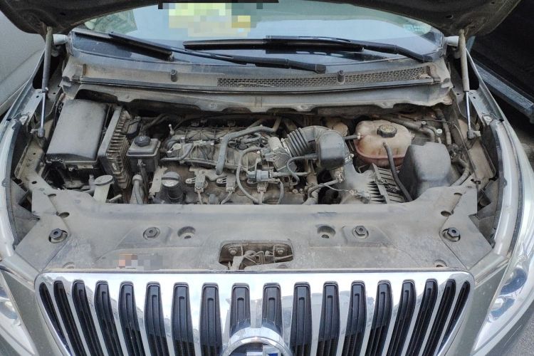 Used Buick GL8 2011 3.0L GT Luxury Business Haoya Edition Engine Bay
