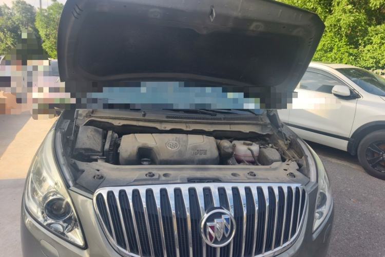 Used Buick GL8 2011 3.0L GT Luxury Business Haoya Edition Engine Bay
