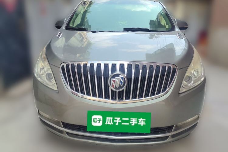Used Buick GL8 2011 2.4L CT Luxury Business Comfort Edition Front