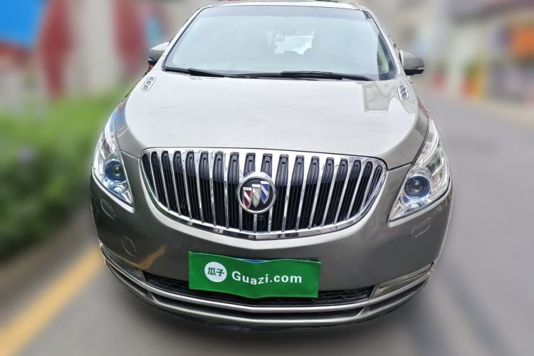 Used Buick GL8 2011 3.0L XT Luxury Business Flagship Edition Front