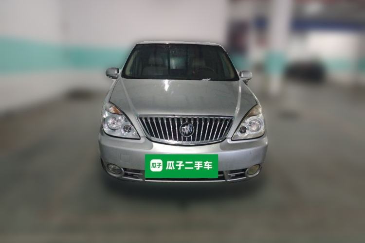 Used Buick GL8 2011 2.4L LT Executive Edition Front
