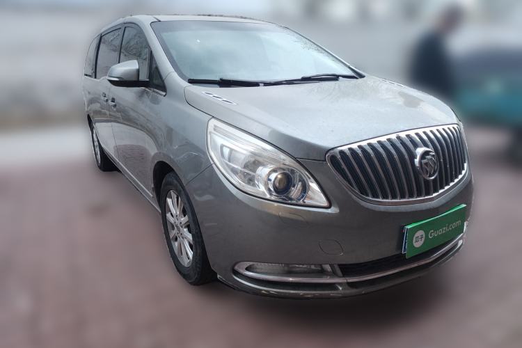 Used Buick GL8 2011 3.0L XT Luxury Business Flagship Edition Front Right 45 Deg