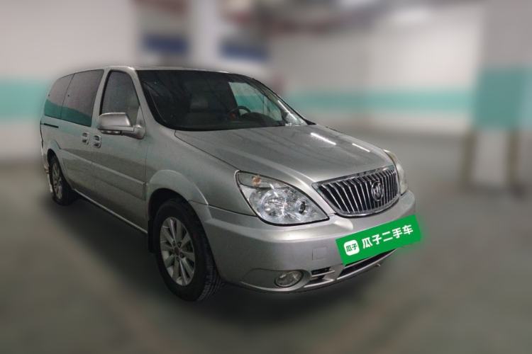 Used Buick GL8 2011 2.4L LT Executive Edition Front Right 45 Deg