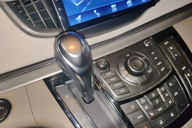 Used Buick GL8 2011 3.0L GT Luxury Business Haoya Edition Gear Lever