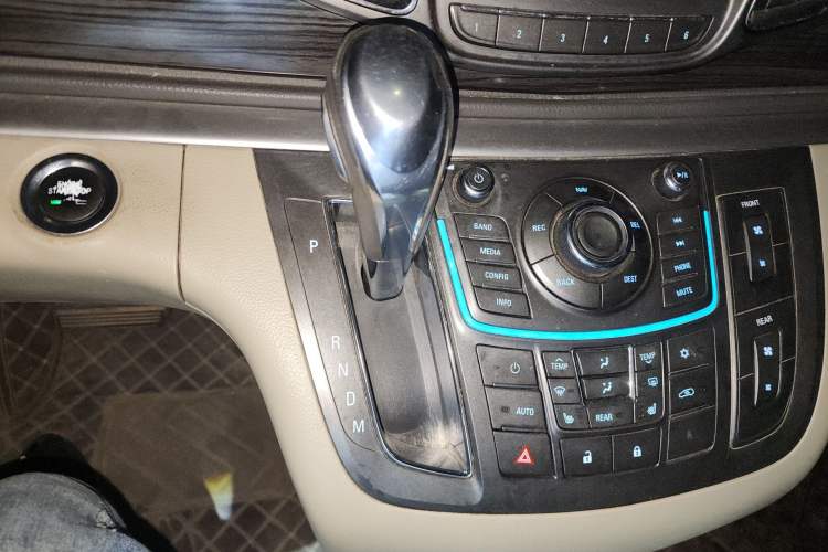 Used Buick GL8 2011 3.0L XT Luxury Business Flagship Edition Gear Lever