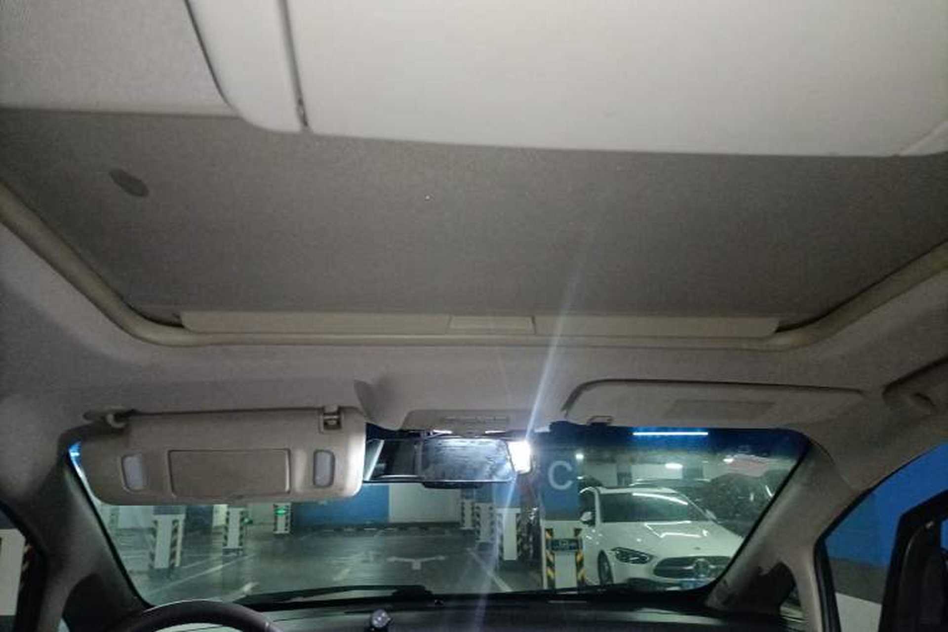 Used Buick GL8 2011 3.0L XT Luxury Business Flagship Edition Headliner
