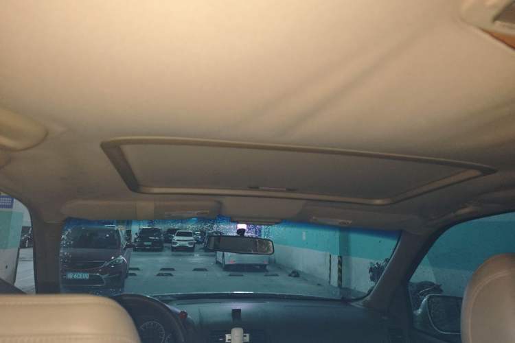 Used Buick GL8 2011 2.4L LT Executive Edition Headliner