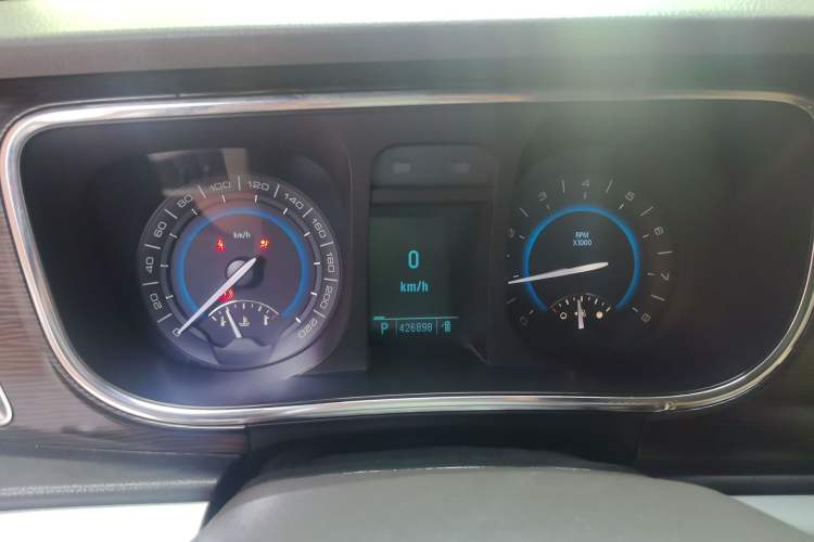 Used Buick GL8 2011 2.4L CT Luxury Business Comfort Edition Instrument Cluster