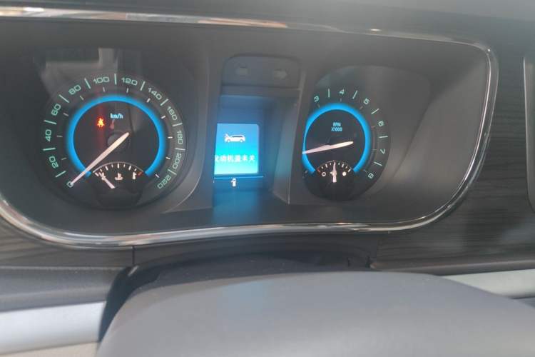 Used Buick GL8 2011 3.0L XT Luxury Business Flagship Edition Instrument Cluster
