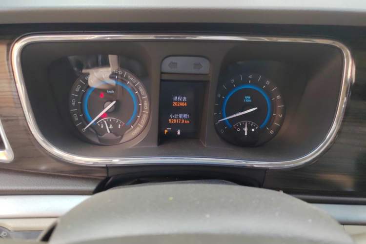 Used Buick GL8 2011 3.0L GT Luxury Business Haoya Edition Instrument Cluster
