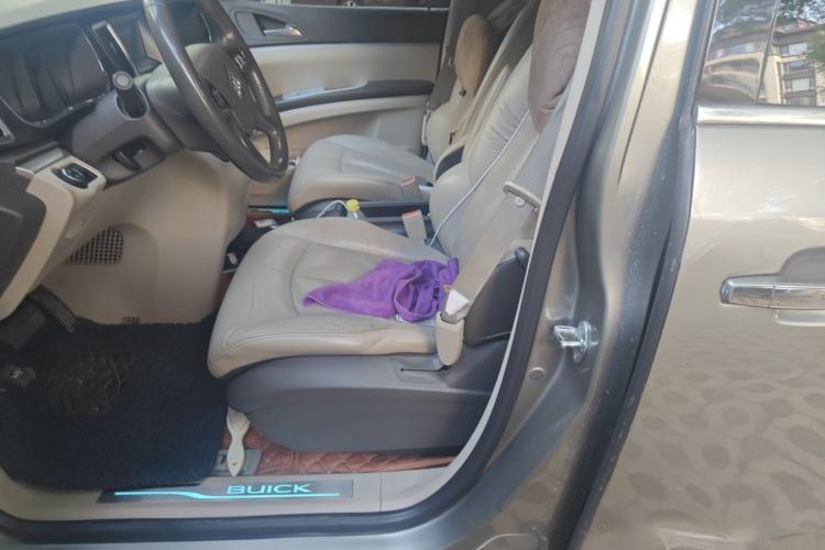 Used Buick GL8 2011 3.0L XT Luxury Business Flagship Edition Left Front Seat
