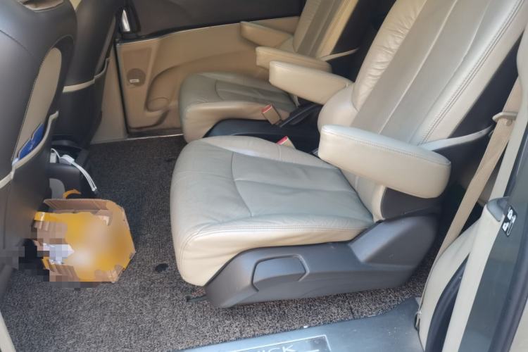 Used Buick GL8 2011 3.0L XT Luxury Business Flagship Edition Left Rear Seat