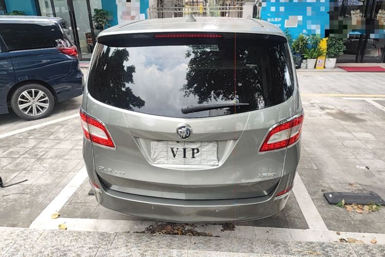 Used Buick GL8 2011 3.0L XT Luxury Business Flagship Edition Rear