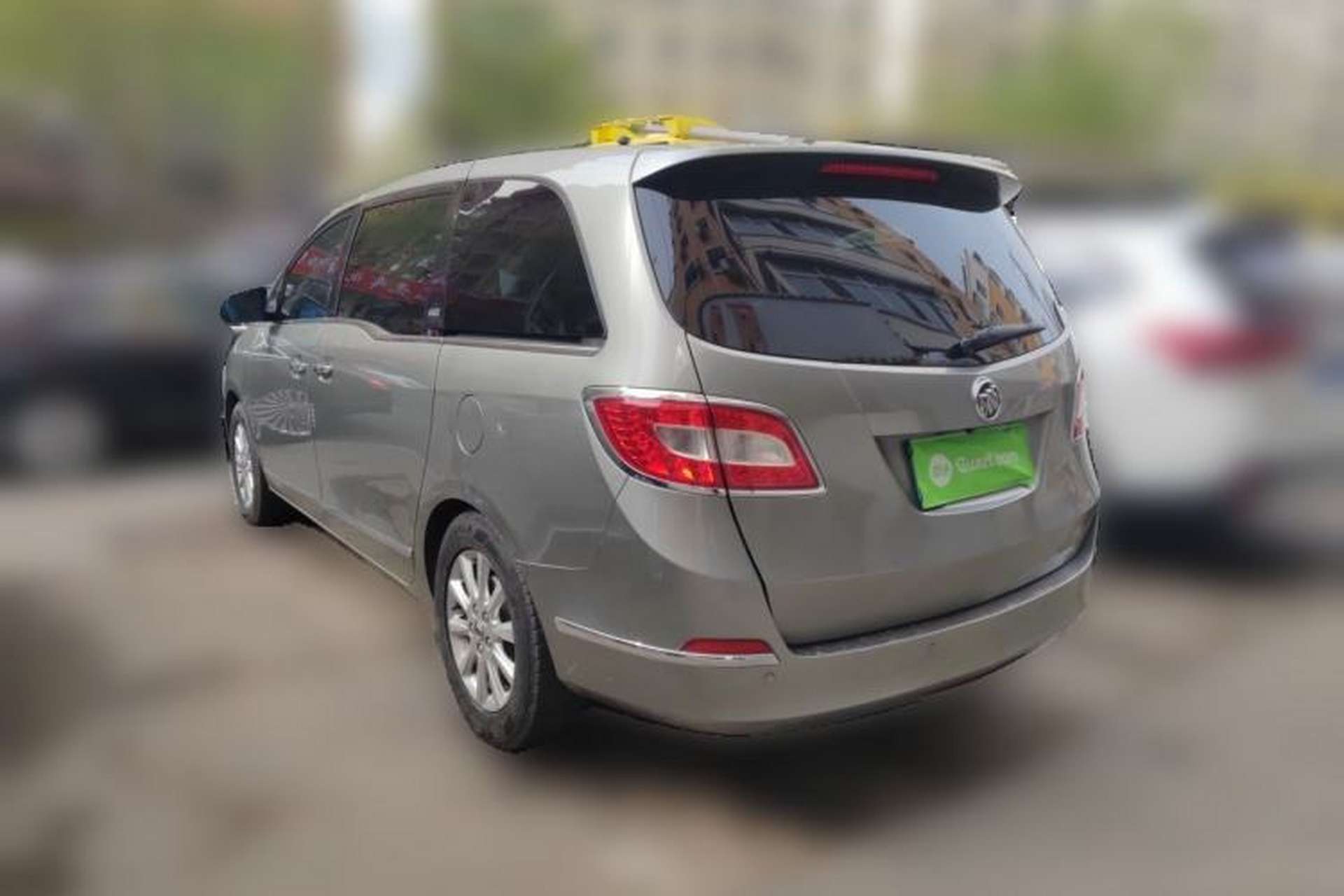 Used Buick GL8 2011 3.0L GT Luxury Business Haoya Edition Rear Left 45 Deg
