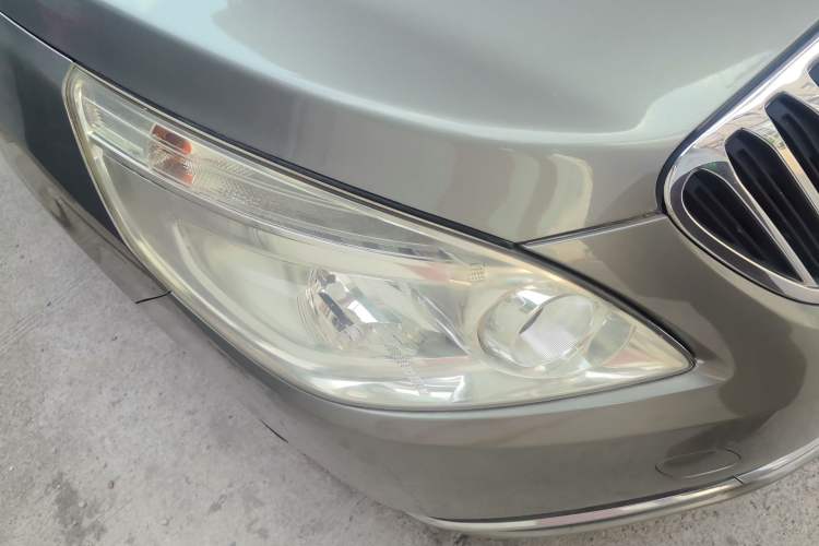 Used Buick GL8 2011 2.4L CT Luxury Business Comfort Edition Right Front Headlight