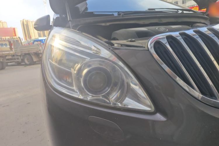 Used Buick GL8 2011 3.0L XT Luxury Business Flagship Edition Right Front Headlight