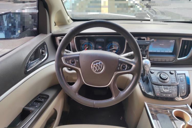 Used Buick GL8 2011 3.0L GT Luxury Business Haoya Edition Steering Wheel