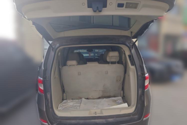 Used Buick GL8 2011 3.0L XT Luxury Business Flagship Edition Trunk