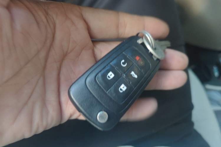 Used Buick GL8 2011 3.0L XT Luxury Business Flagship Edition Vehicle Key