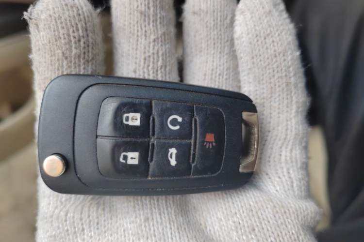 Used Buick GL8 2011 3.0L GT Luxury Business Haoya Edition Vehicle Key