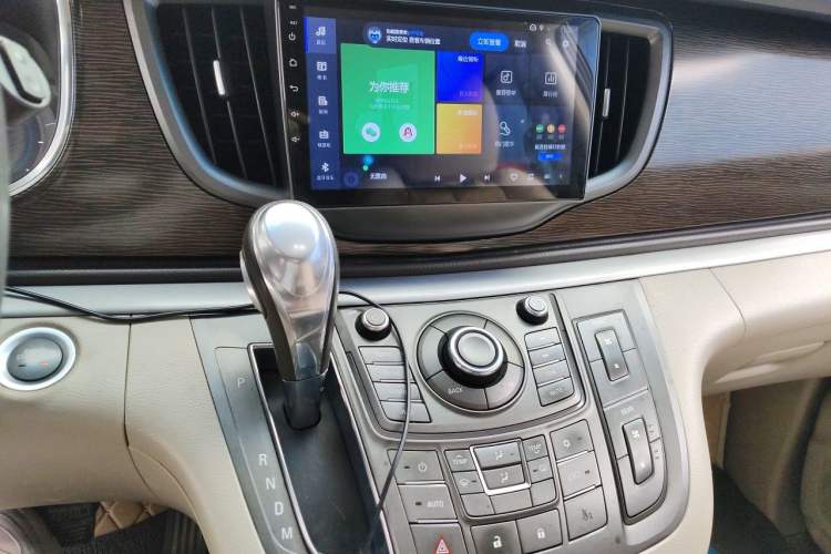 Used Buick GL8 2011 2.4L CT Luxury Business Comfort Edition Audio And AC Panel