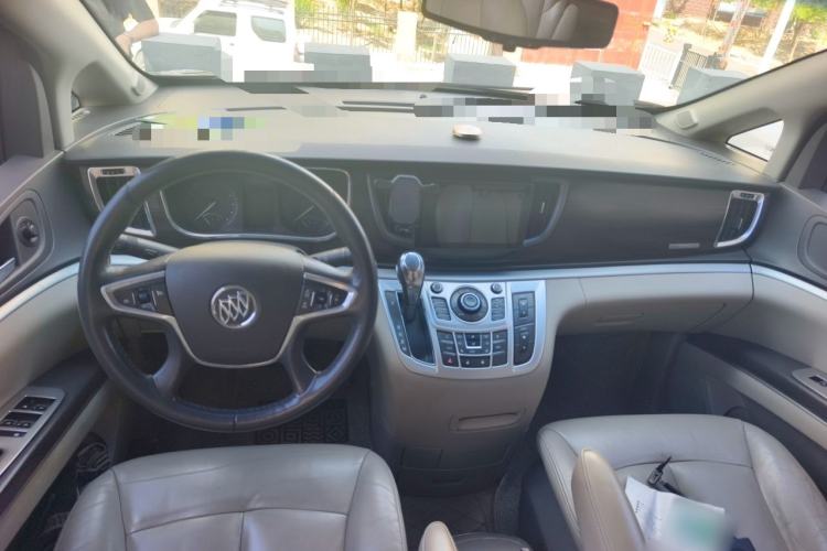 Used Buick GL8 2011 3.0L GT Luxury Business Haoya Edition Center Console