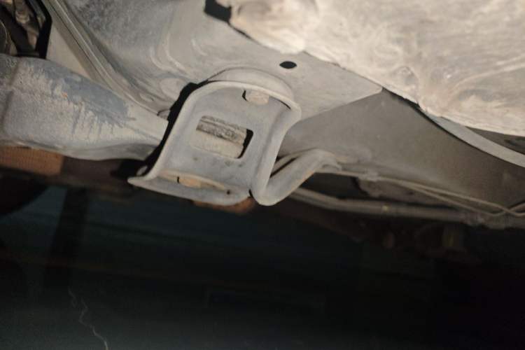 Used Buick GL8 2011 2.4L CT Comfort Edition Chassis Front Left