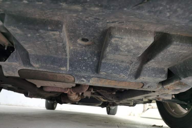 Used Buick GL8 2011 3.0L XT Luxury Business Flagship Edition Chassis Front