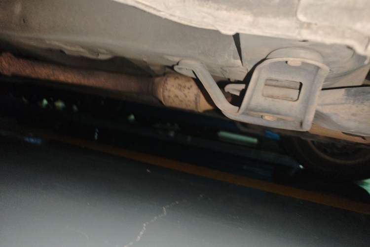 Used Buick GL8 2011 2.4L CT Comfort Edition Chassis Front Right