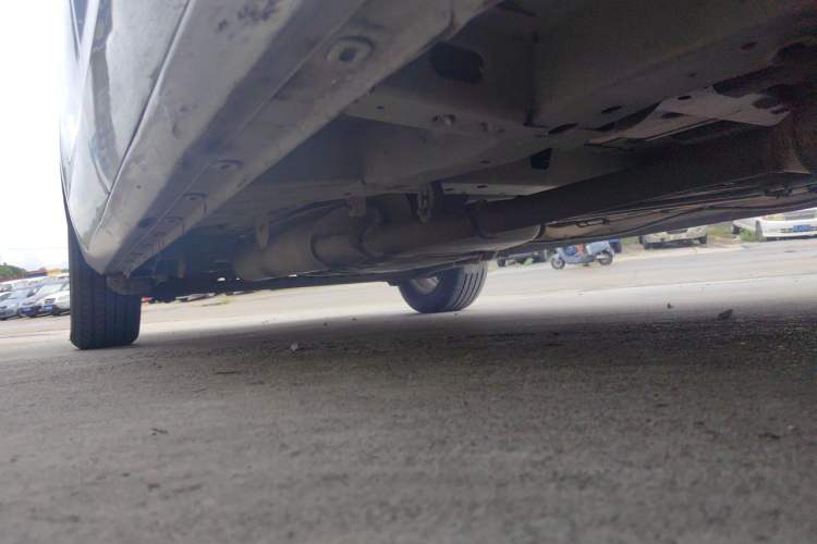 Used Buick GL8 2011 2.4L CT Luxury Business Comfort Edition Chassis Front Right