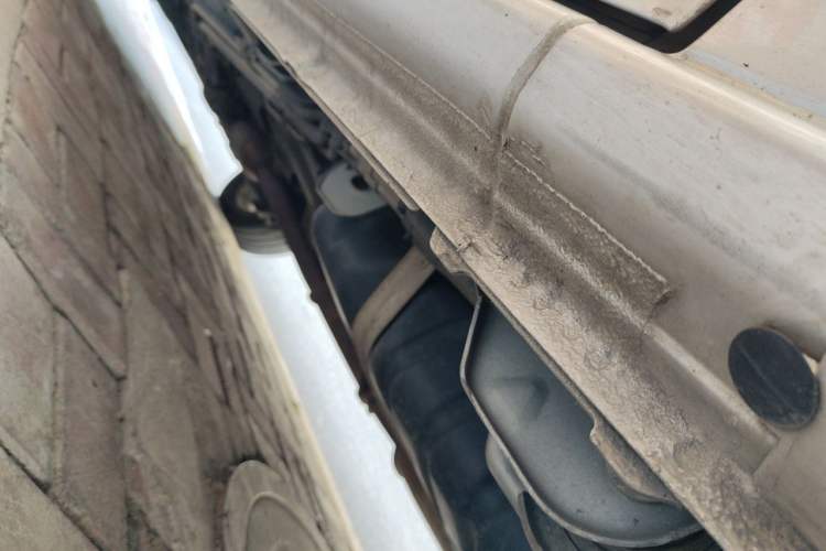 Used Buick GL8 2011 2.4L CT Comfort Edition Chassis Rear Left