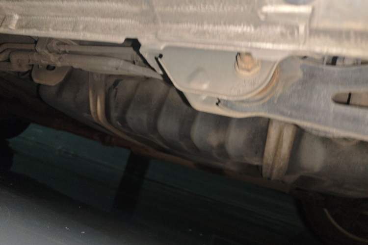 Used Buick GL8 2011 2.4L CT Comfort Edition Chassis Rear Left