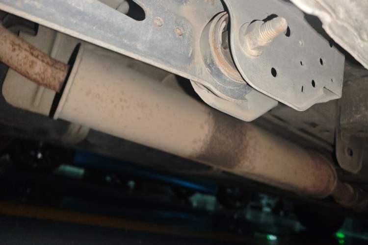 Used Buick GL8 2011 2.4L CT Comfort Edition Chassis Rear Right
