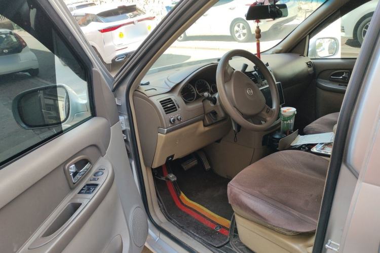 Used Buick GL8 2011 2.4L CT Comfort Edition Driver Seat