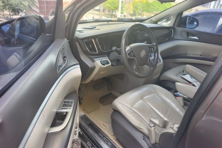 Used Buick GL8 2011 3.0L GT Luxury Business Haoya Edition Driver Seat