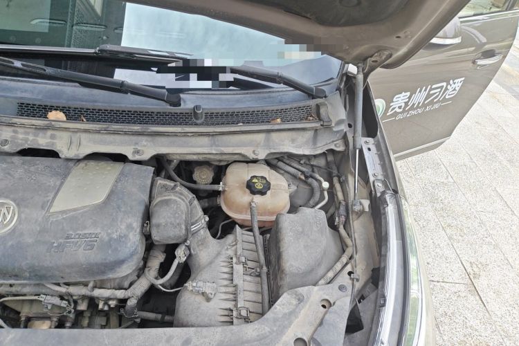 Used Buick GL8 2011 3.0L GT Luxury Business Haoya Edition Engine Bay Left